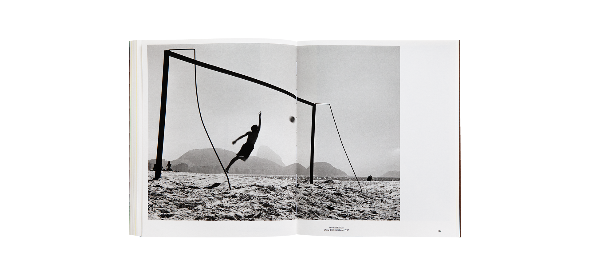 Brazilian Modernist Photography (1939–1964). Construction, deconstruction, reconstruction